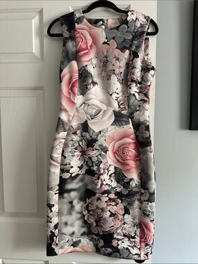 Women’s floral dress